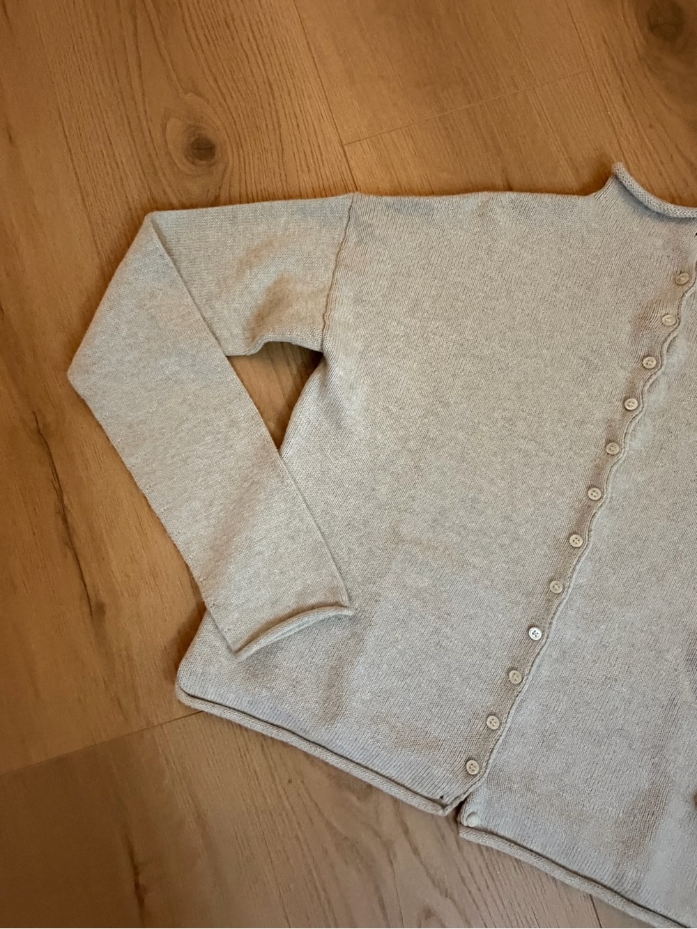 Alex Mill Taylor Cardigan in Cotton Cashmere - Picture 7 of 11